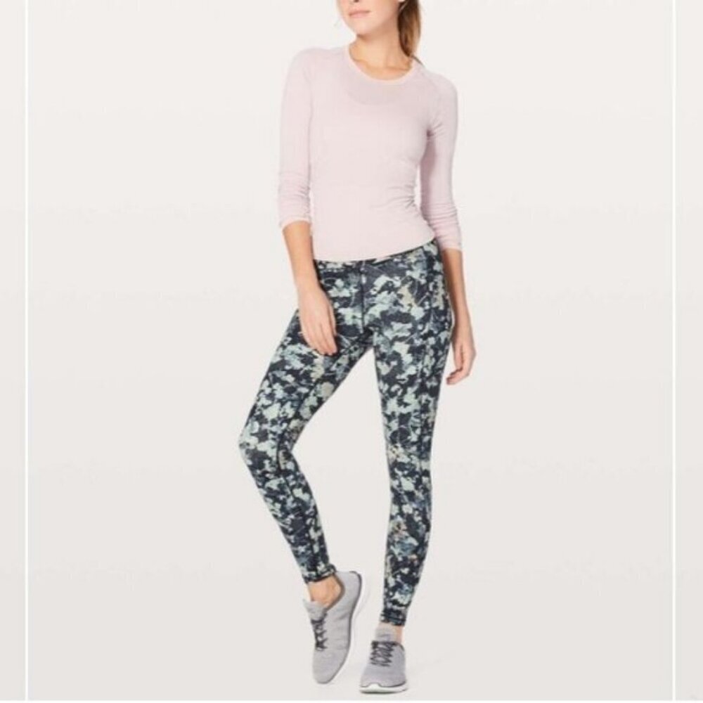 Lululemon Speed Up Tight 28" Luxtreme Spring Bloom Multi Size 4
